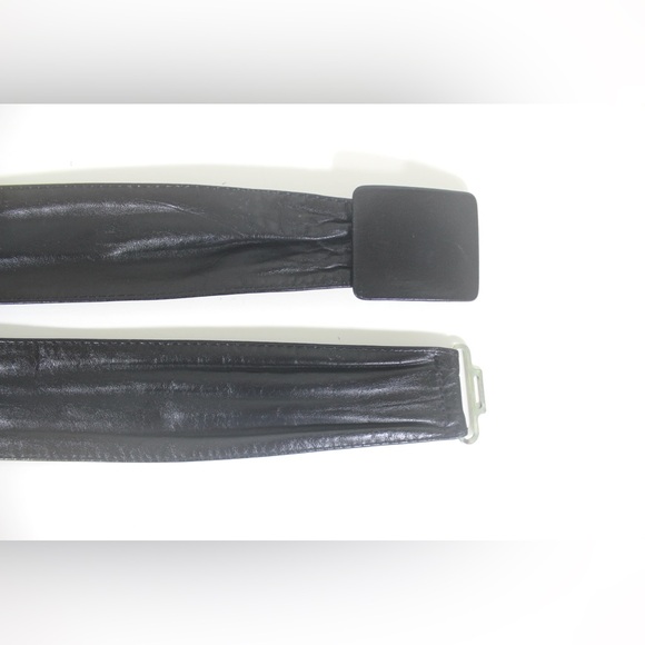 Black Thin Leather Belt Adjustable with Self Covered Buckle Eighties dress - Picture 7 of 8